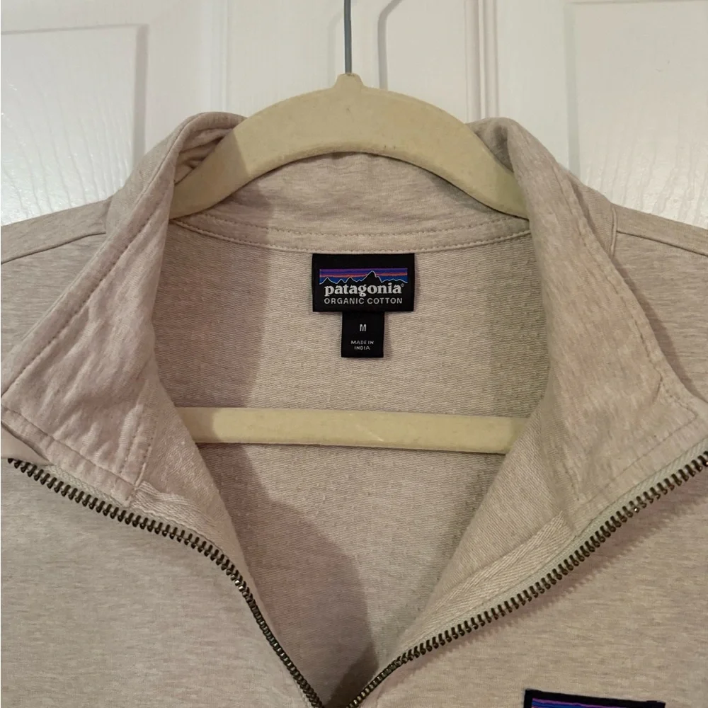 Patagonia Light Tan Oatmeal Natural Quarter-Zip Sweatshirt Pullover - Picture 3 of 6